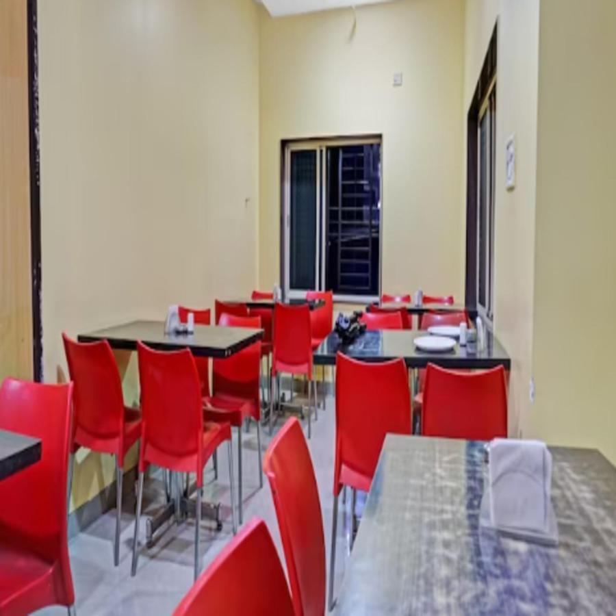 Carnival Hotel Pune Exterior photo